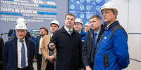 Максим Решетников и Виталий Хоценко посетили Омский НПЗ «Газпром нефти» - Сетевое издание Заря-Полтавка