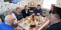 Виталий Хоценко навестил семью Межаковых, воспитавших настоящих героев и патриотов России - Сетевое издание Заря-Полтавка